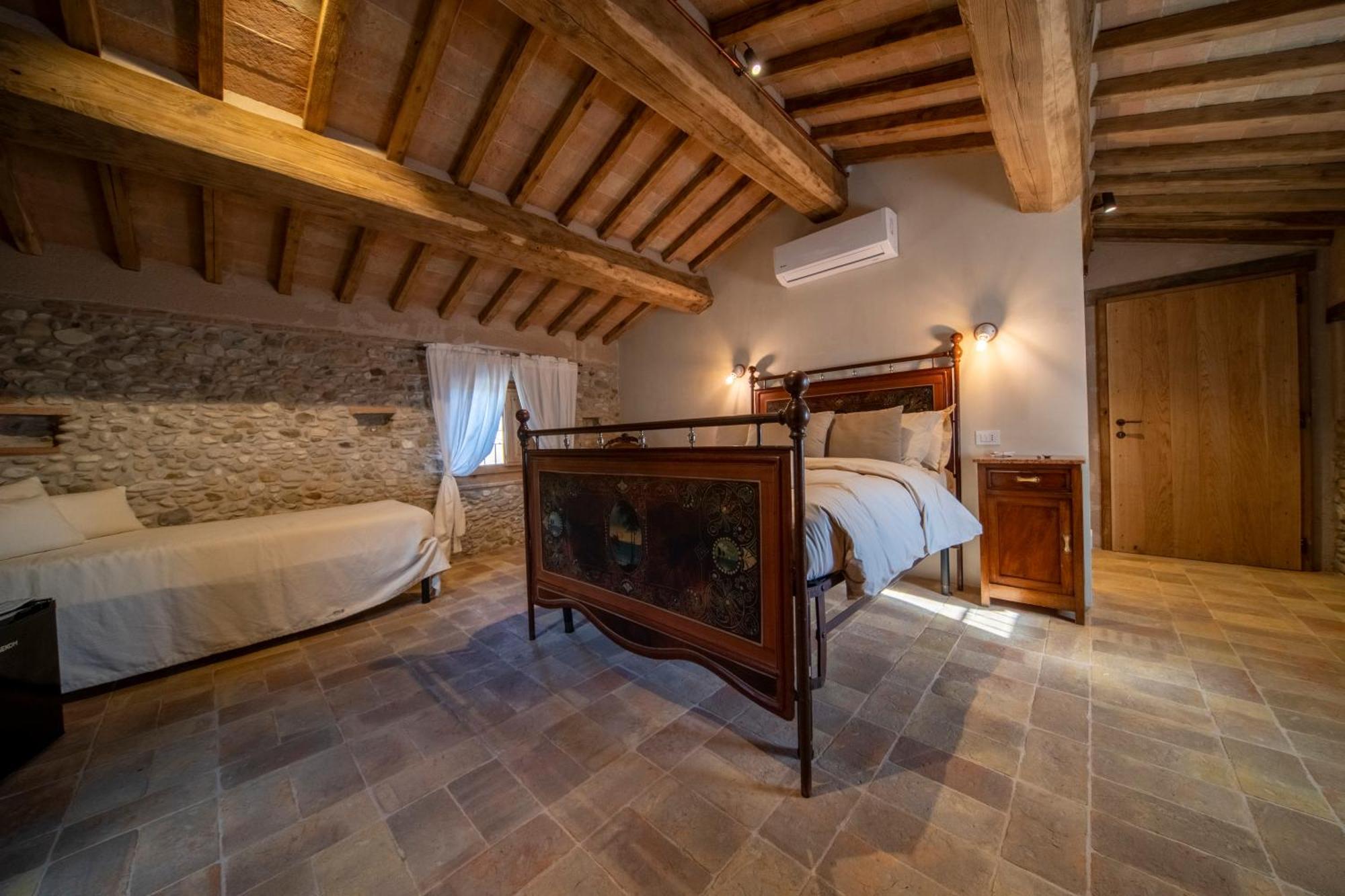 Agriturismo Podere Tovari Anghiari Exterior foto