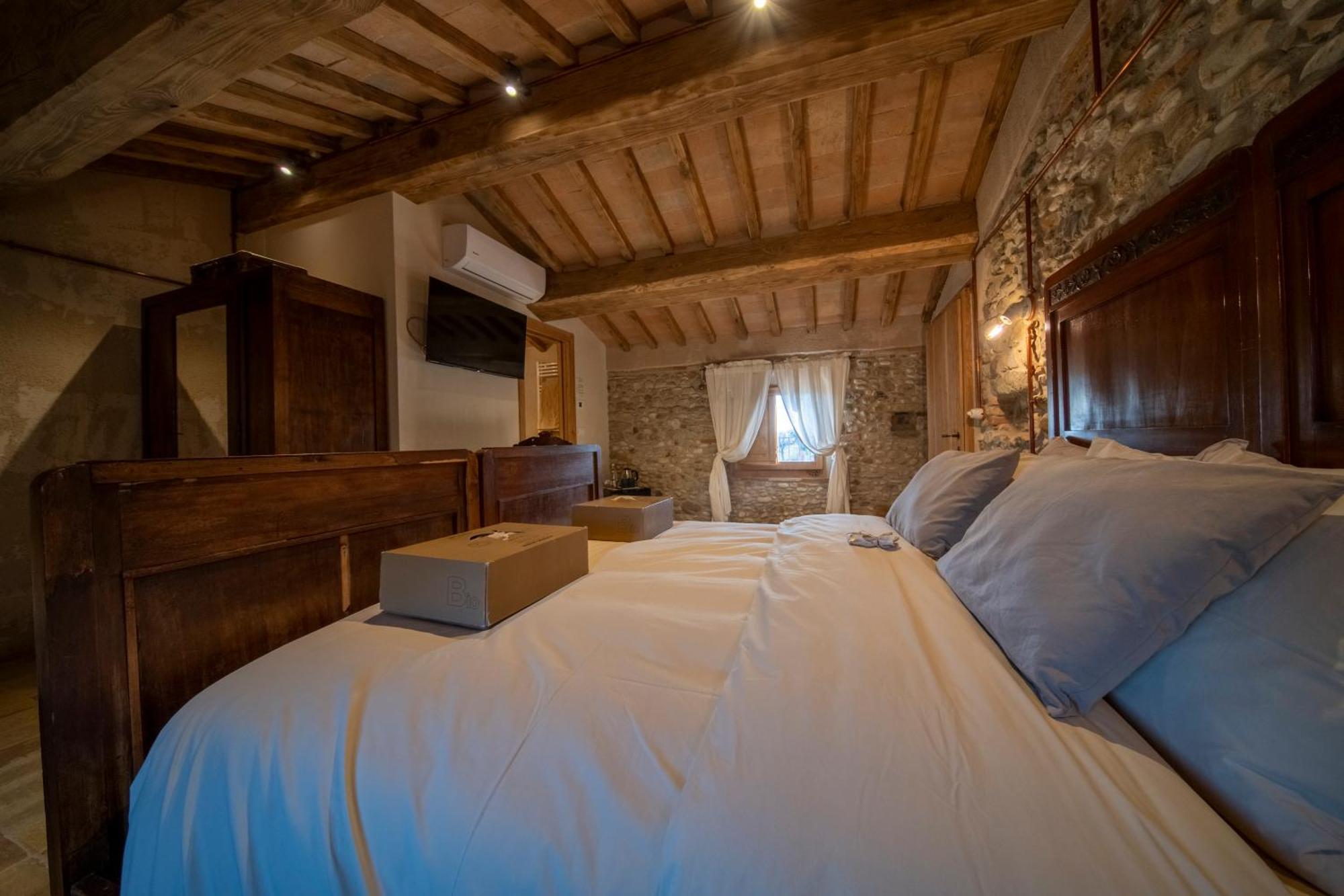 Agriturismo Podere Tovari Anghiari Exterior foto
