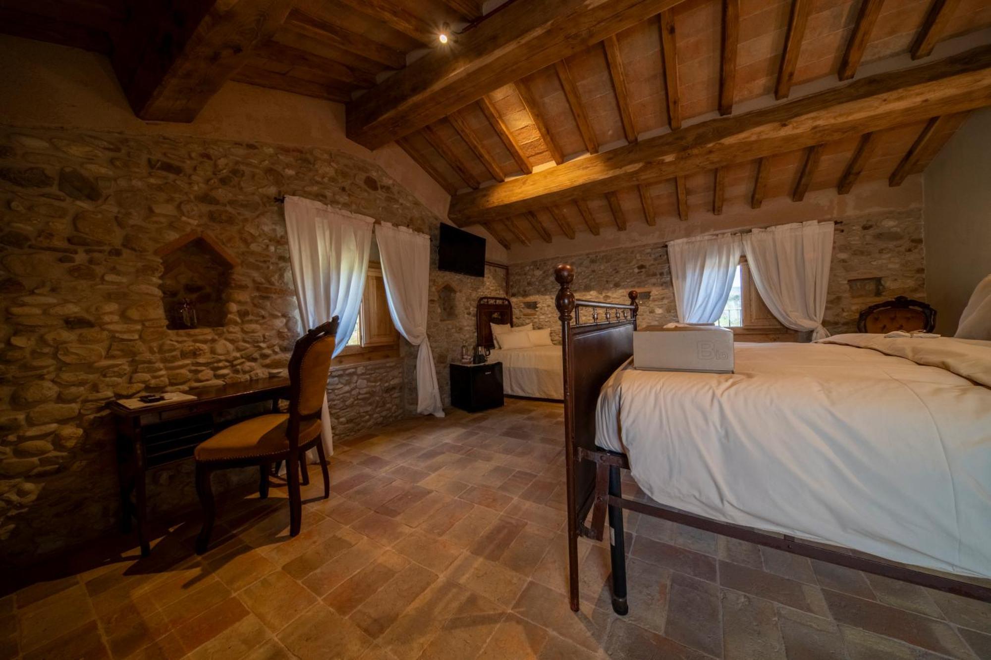 Agriturismo Podere Tovari Anghiari Exterior foto